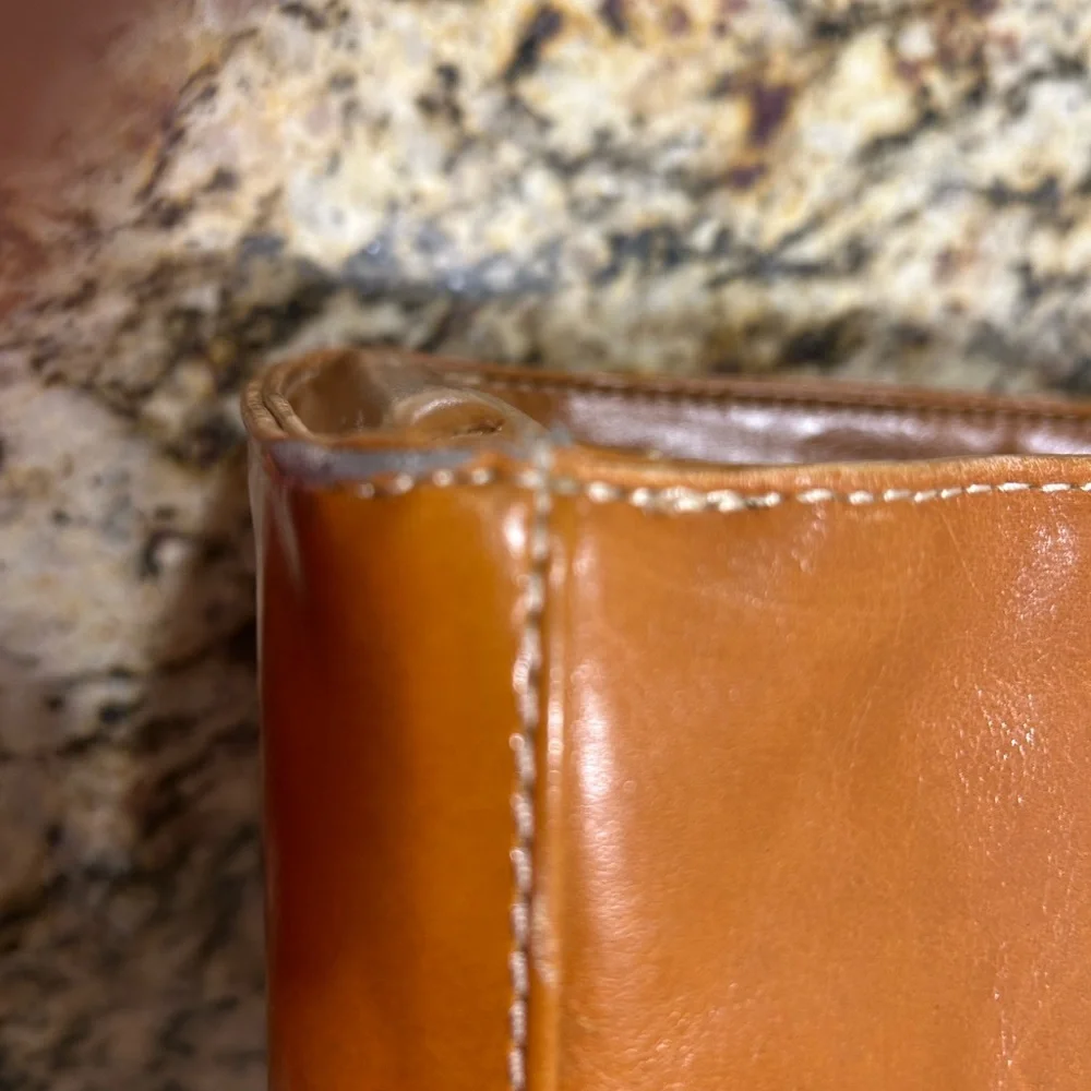 Vintage Unisex bag Elegant Tan Leather Men's Bag by Giani Bernini Preowned